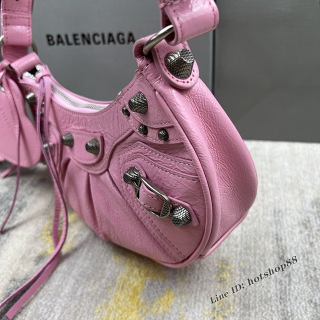 Balenciaga專櫃爆款Le Cagole半月牙腋下包餃子包 巴黎世家經典小號爆裂黑鱷金機車包 fyj1073